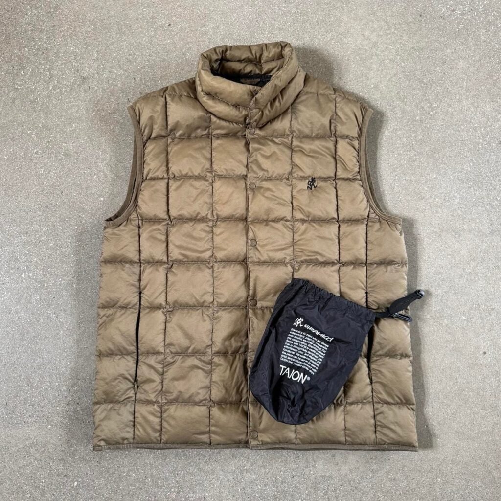 Gramicci Men's Brown and Khaki Gilet