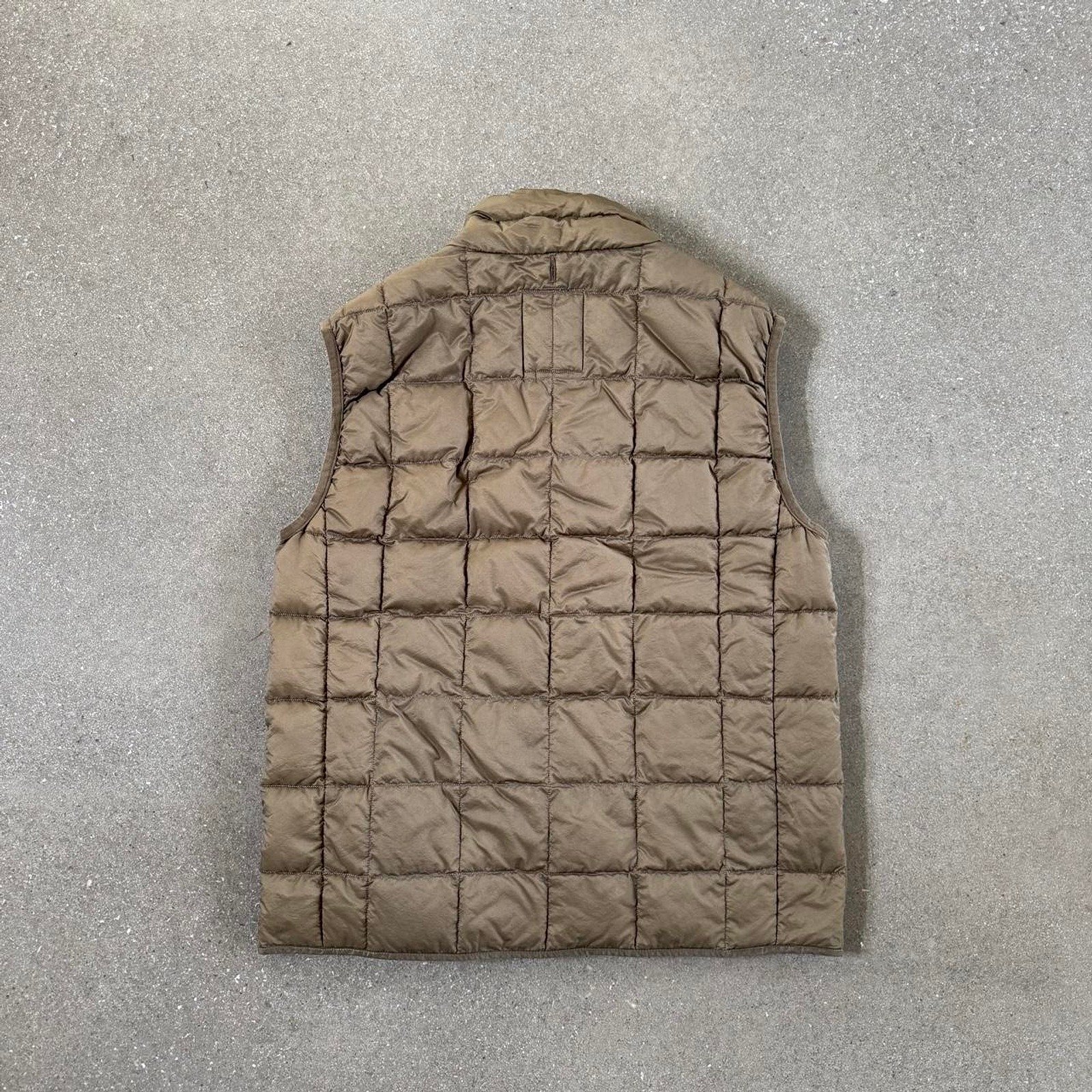 Gramicci Men's Brown and Khaki Gilet