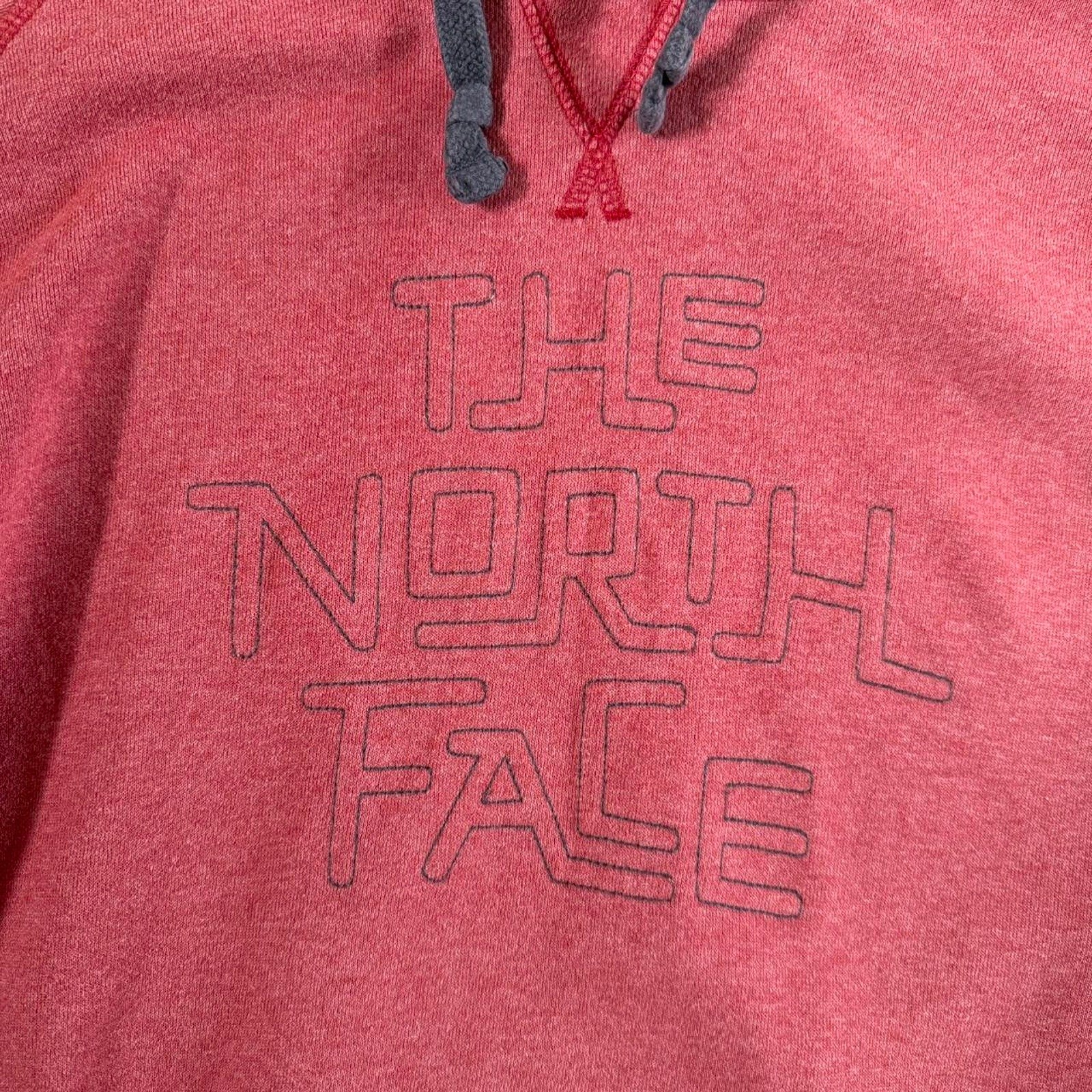 The North Face Men's Red and Burgundy T-shirt