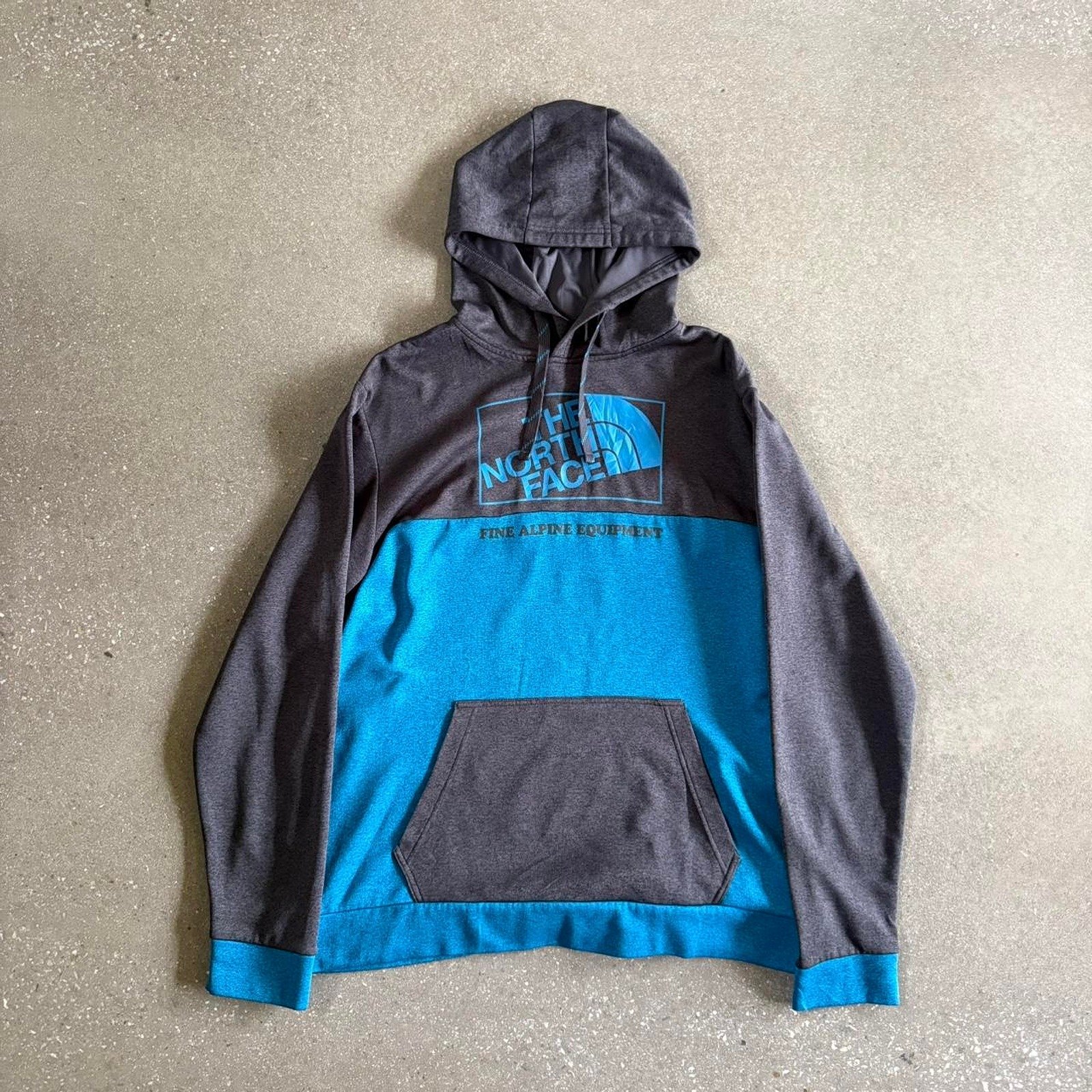 The North Face Men's Blue and Grey T-shirt