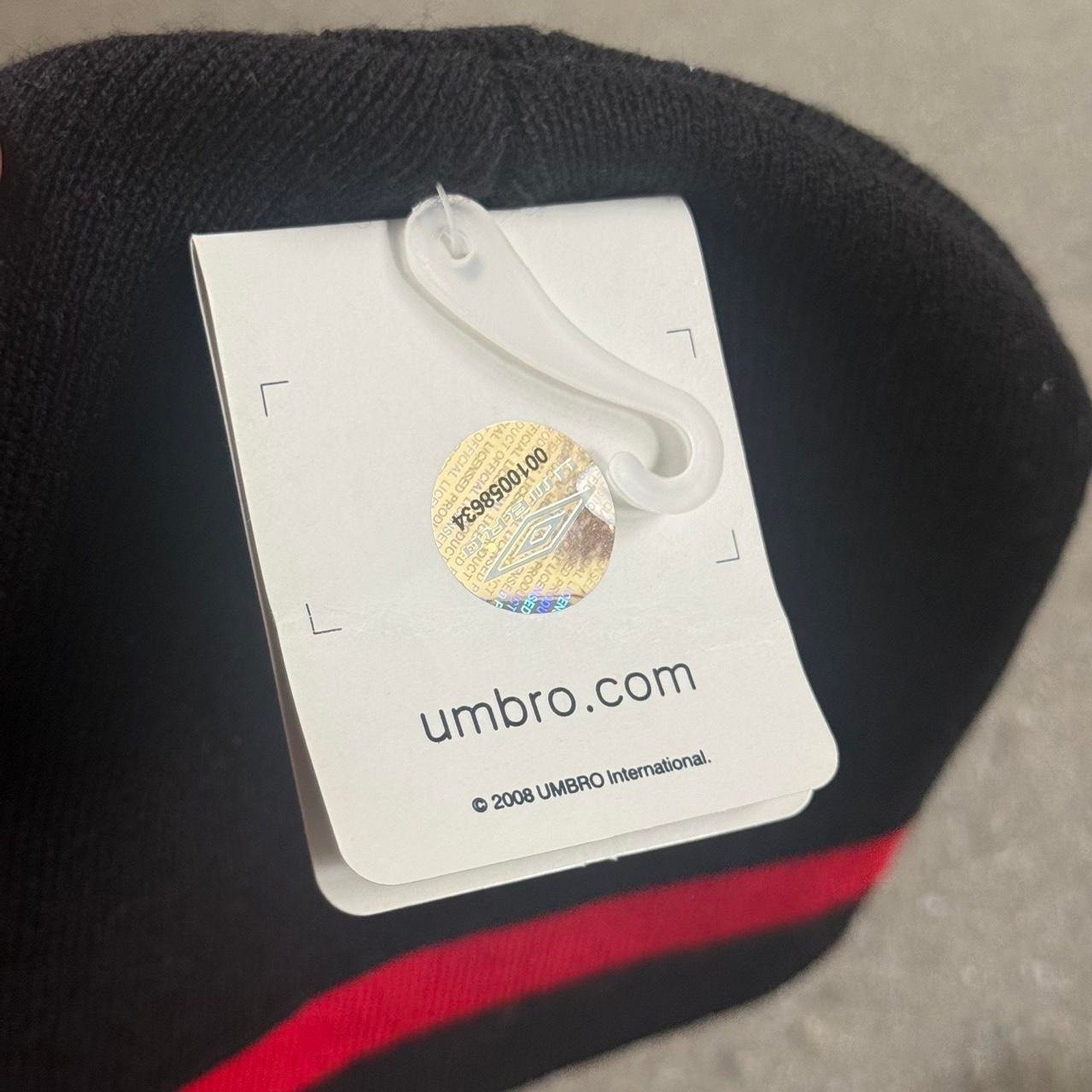 Umbro Men's Black Hat