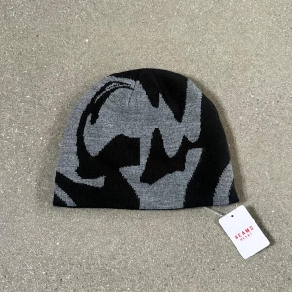 BEAMS Heart NWT Abstract Camo Knit Beanie - Black/Grey
