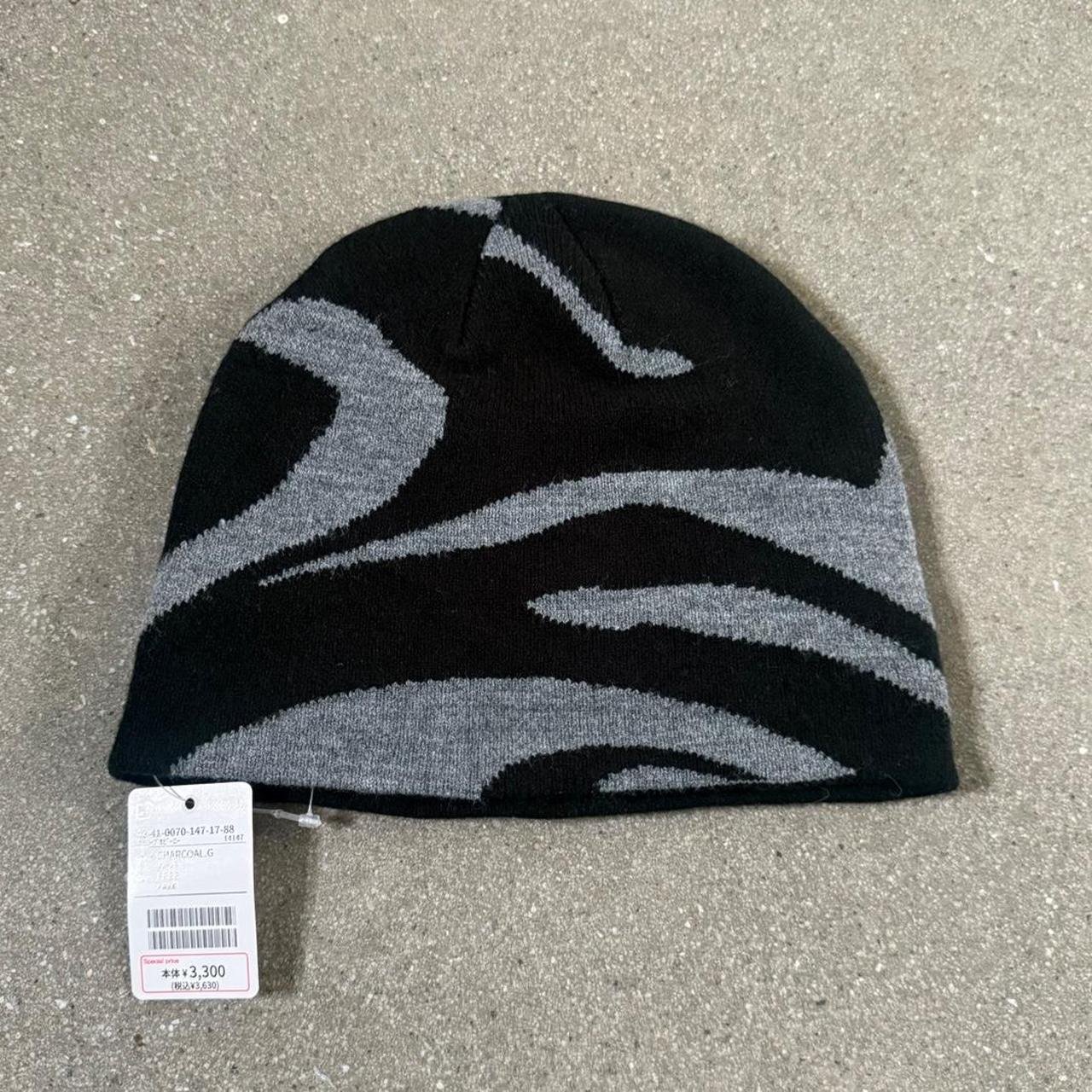 BEAMS Heart NWT Abstract Camo Knit Beanie - Black/Grey